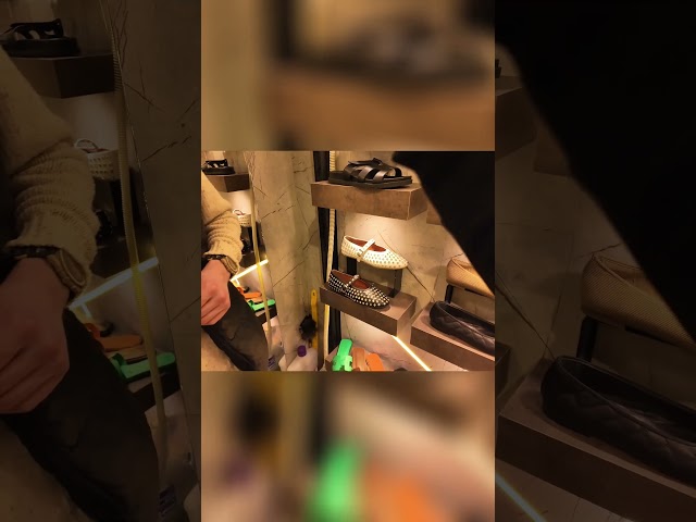 Vídeo relacionado con Rodevil Zapatillas cómodas andar por casa Mortadelo y Filemón - Licencia Oficial (45 EU, Sistema tallas calzado EU, Adulto, Números, mediano, 45)