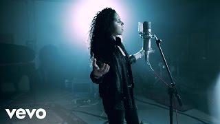 Katrina Woolverton - Hold Me Down