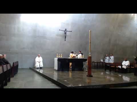 Surrexit Christus - Taize