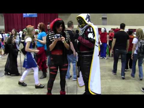 Behind the Cosplay (S02 E05): Destiny Hunter