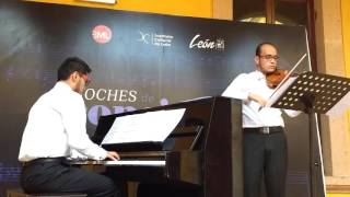 Amadeus Arteaga y Josue Alvarez   Csárdás   Vittorio Monti Violin & Piano