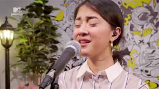 Daniel Caesar's 'Best Part' — cover by Rahmania Astrini (MTV Jammin')