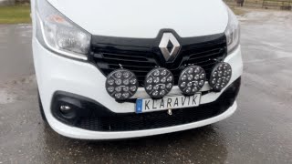 Renault Trafic cargo van | Image 4 - Autoline