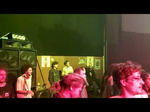 Kingstep Soundsystem playing last tune at Dub Unit 2