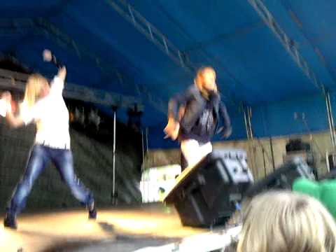 Lucie Vondráčková v Řece 2010 Vítr