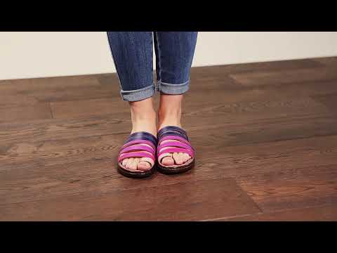 Habanero | Toe-loop leather sandals