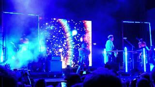 Empire of the Sun - Tiger By My Side ACL 2011