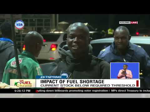 Motorists in Kisumu queue for long hours at gas stations following low fuel stock in the country