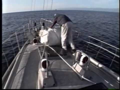 Dashew Offshore: 2 Hours of History