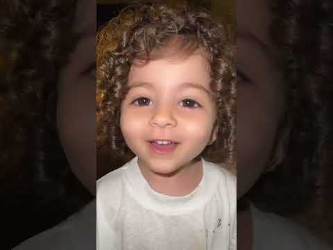 Waka waka heheh 😂 #wakawaka #shakira #hehe #lol #shortvideo #neafeas  #tiktok #fyp