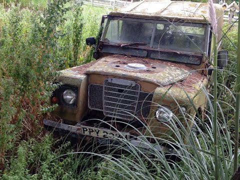 ABANDONED Land Rover - Left to rot
