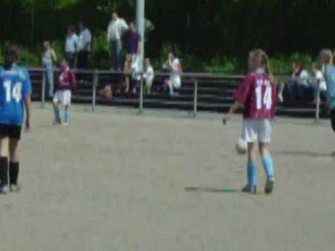 Spiel der D-Mädchen in Baden-Oos am 09.05.2009