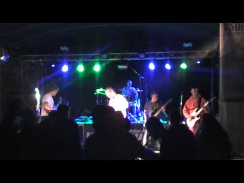 Šašci bez hodnosti - tam kdysi tam