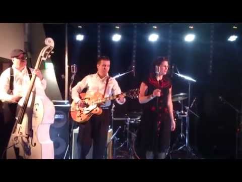 Ramblin' Ellie & The Bashtones - I got a lot of rhythm in my soul