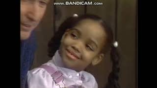 Classic Sesame Street - Bob sings A Butterfly (1985)