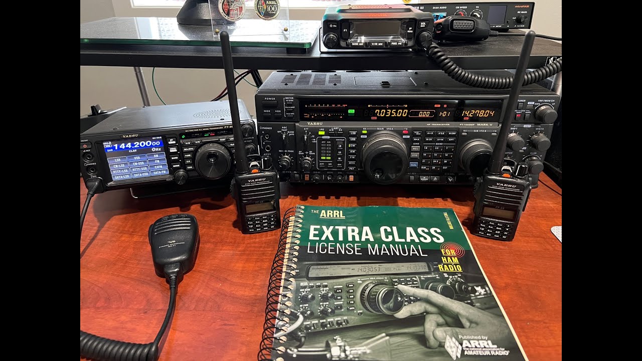 Ham Radio For SHTF Communication | This Will Work When Everything Else Fails