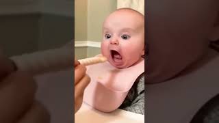 funny 🤣 cute baby video 😍 WhatsApp status vi