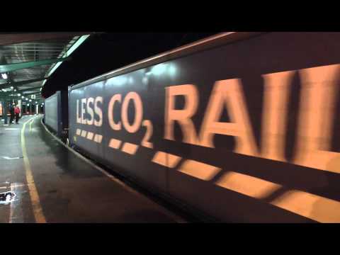 92002 H.G Wells on 4M48 Mossend - Daventry on the Tesco Express 18/10/2013