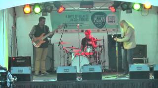 Marc Leon Trio BluesOnBullStreet Easter2014 I Just Wanna