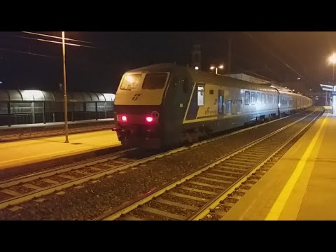 e464 594 uic-x,treno regionale veloce,Ronco Scrivia,trains hunter,succursale Giovi,trainspotting