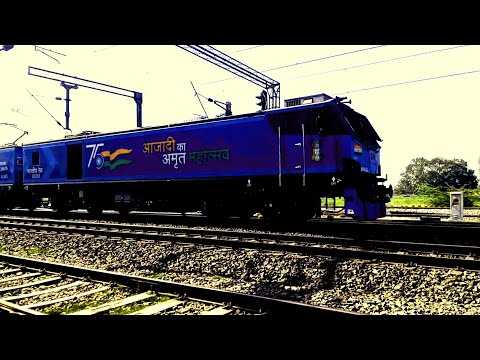 World's first Electric hauled Double Stack 1.5 Km long Container Train - Indian Railways  WAG-12 😎