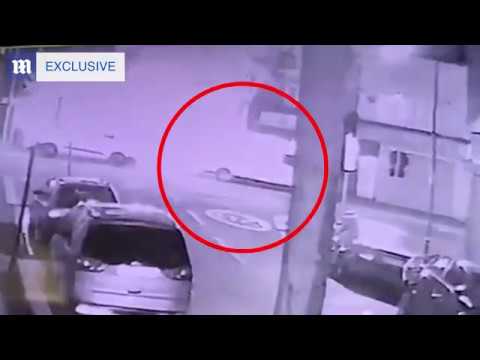 CCTV captures moment police stop van in Leyton ahead of stabbing