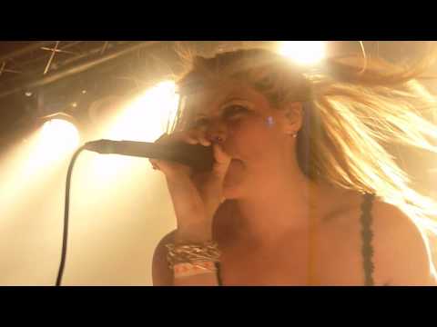 ReVamp - Face Your Demons (live @ Escape Veenendaal 05.06.2010) 3/10