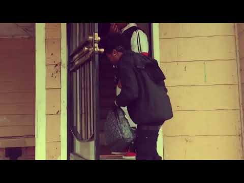 HoodiTwoshoe -Goons ♨️ Shot by: IPHONE