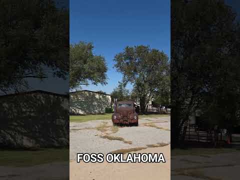 COOL Classic Trucks in Foss Oklahoma on Route 66