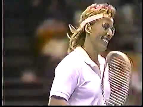 Chris Evert vs Martina Navratilova  Michelin Challenge Exhibition 1988 Highlights (CLASSIC TENNIS)