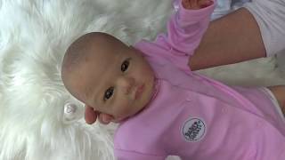 Heute möchte ich ein kleines Mädchen namens TONY (Kit Gudrun Legler) vorstellen :-)