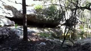 preview picture of video 'Horn shelter caves, creek and waterfall on Brazos River near Waco'