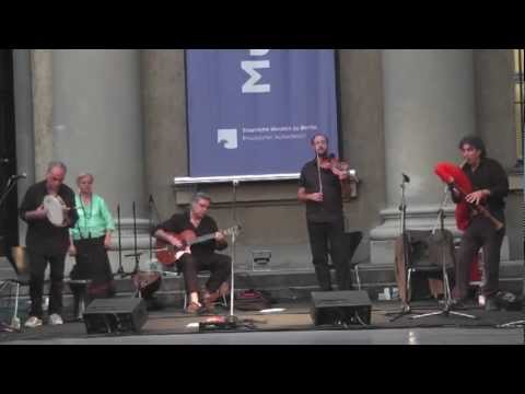 ‪Uaragniaun: "Pastorale", Berlino 18/08/2012 con Tarantella Scalza‬