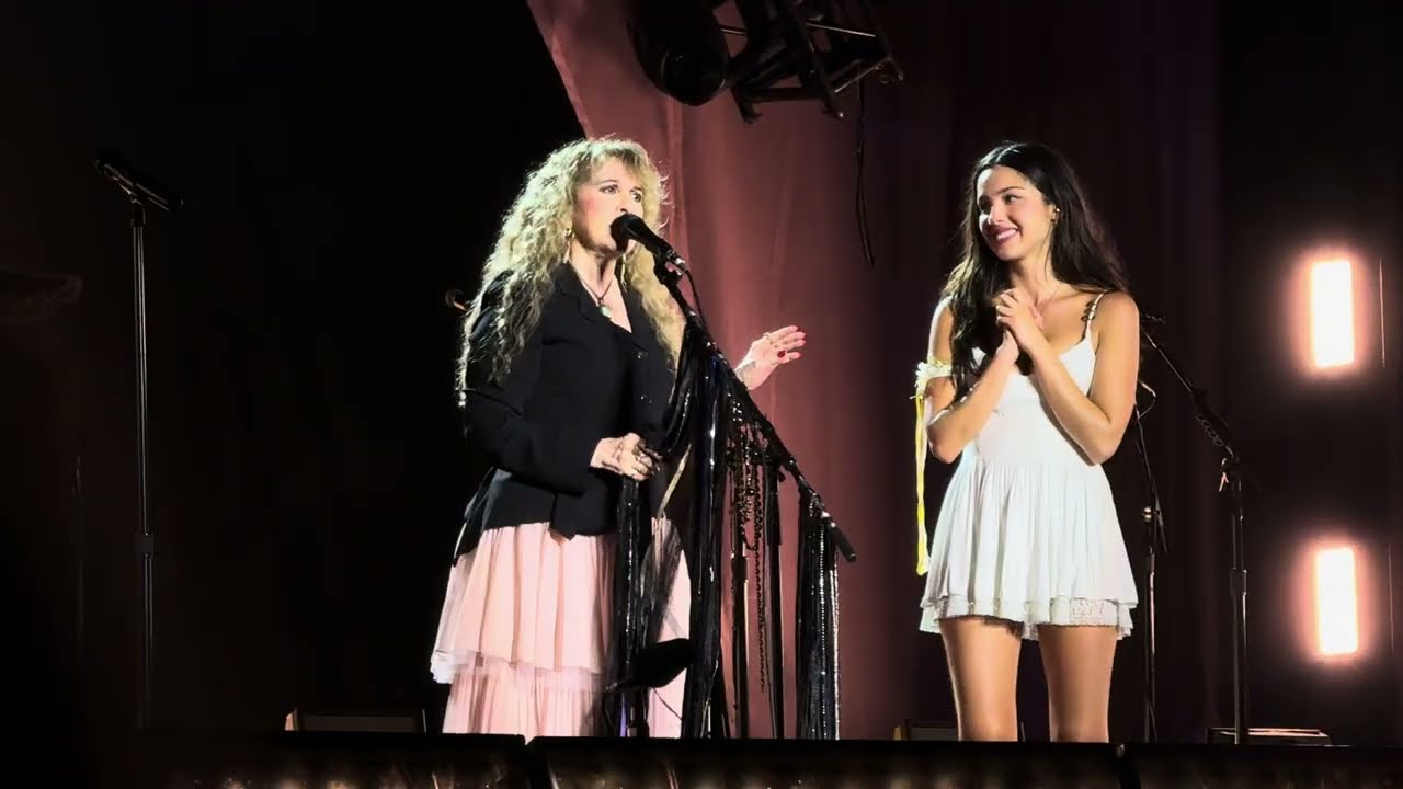 Stevie Nicks feat. Olivia Rodrigo &mdash; Landslide (Live at Daisy Chain Fields 08.29.26) - YouTube