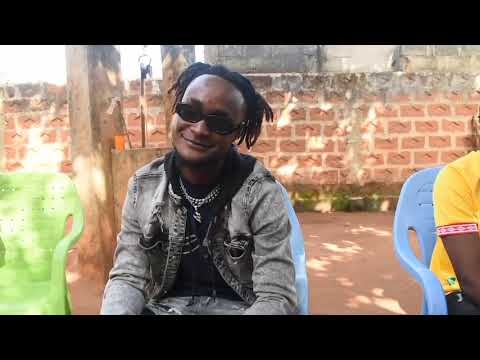 Visite volcanique de Tyaf et Manzor au groupe DJIHOGAN 229. Fatimata remix traditionnel.