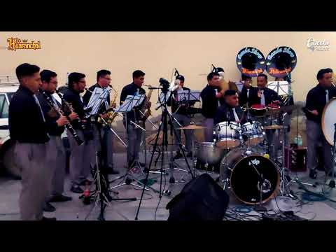 ME MARCHARÉ - Banda Show La Huaranchal (en vivo)