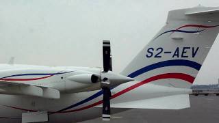 preview picture of video 'S2-AEV , Piaggio P-180 Avanti @ TaoYuan International Airport , Taiwan'