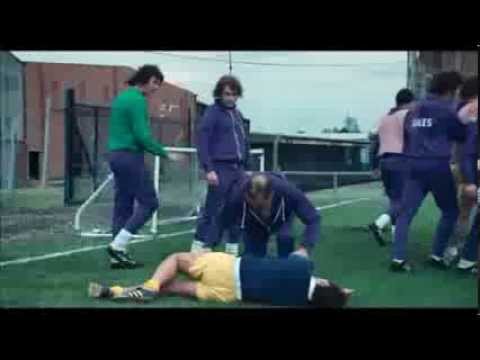 Brian Clough's painful first Leeds Utd training session (The Damned United)