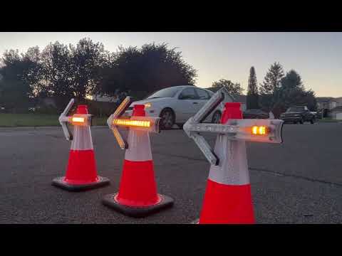 🚨 The Portable Arrow Safety Light – Now in RED and the NEW AMBER! 🚨
