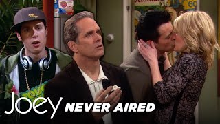 Download lagu Joey Confesses His Feelings Amid Chaos | Joey mp3