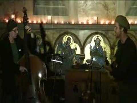 Nizlopi - Start Beginning (live in Soho)