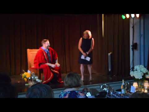 "The Organ's Too Loud" sung by Faith Esham