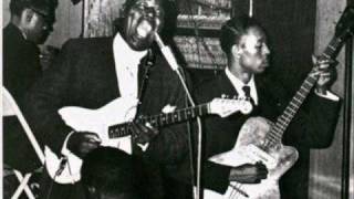 Howlin Wolf - I Told My Baby