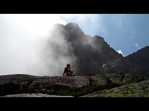 download lagu mp3 mp4 Hrebienok Teryho Chata, download lagu Hrebienok Teryho Chata gratis, unduh video klip Hrebienok Teryho Chata