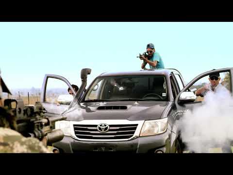 Leal - Solo hay una forma de vivir - Solo en cines