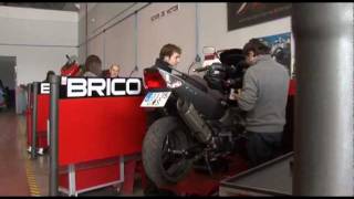 HDL: La fórmula Ikea del automontaje llega al taller mecánico de la mano de un malagueño