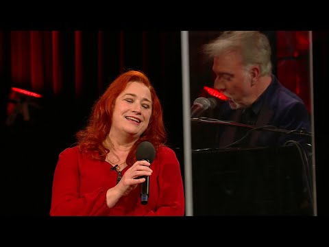 Niamh Kavanagh - In Your Eyes | The Late Late Show | RTÉ One