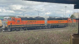 Nice lash up of two GP-39s in Everett!
