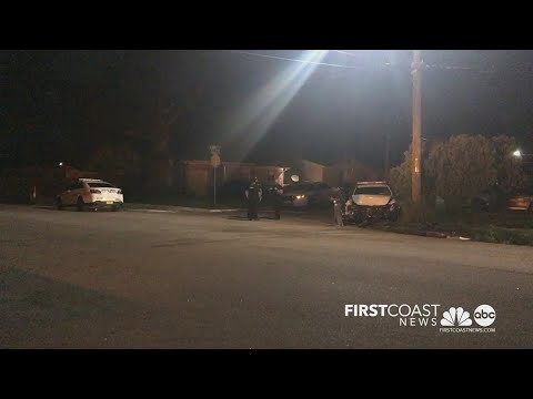 2 JSO cruisers crash after police chase