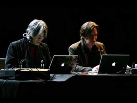 amore (Ryuichi Sakamoto + Fennesz )